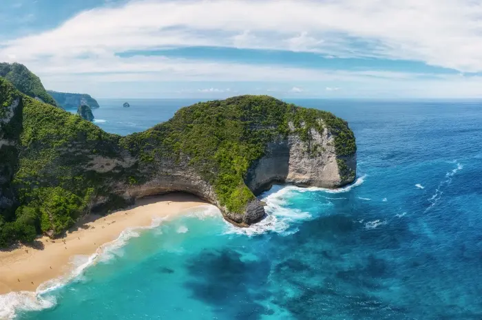 Nusa Penida Spot Foto Terbaik di Bali yang Wajib Anda Kunjungi